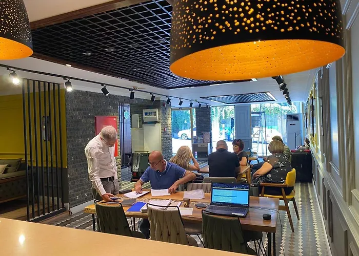 The Hermes Park 호텔 4*