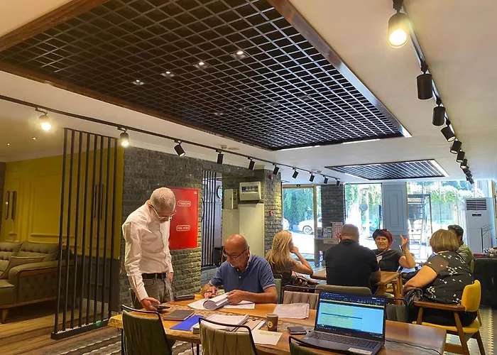 The Hermes Park 호텔 4*